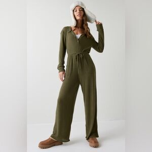 Francescas Miami Christina Button Front Rib-Knit Jumpsuit Olive Green M NWT